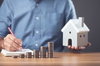 Jakie są warunki programu Kredyt Mieszkaniowy na Start?
