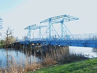 Mostowi w Jeziorze remont pomoże